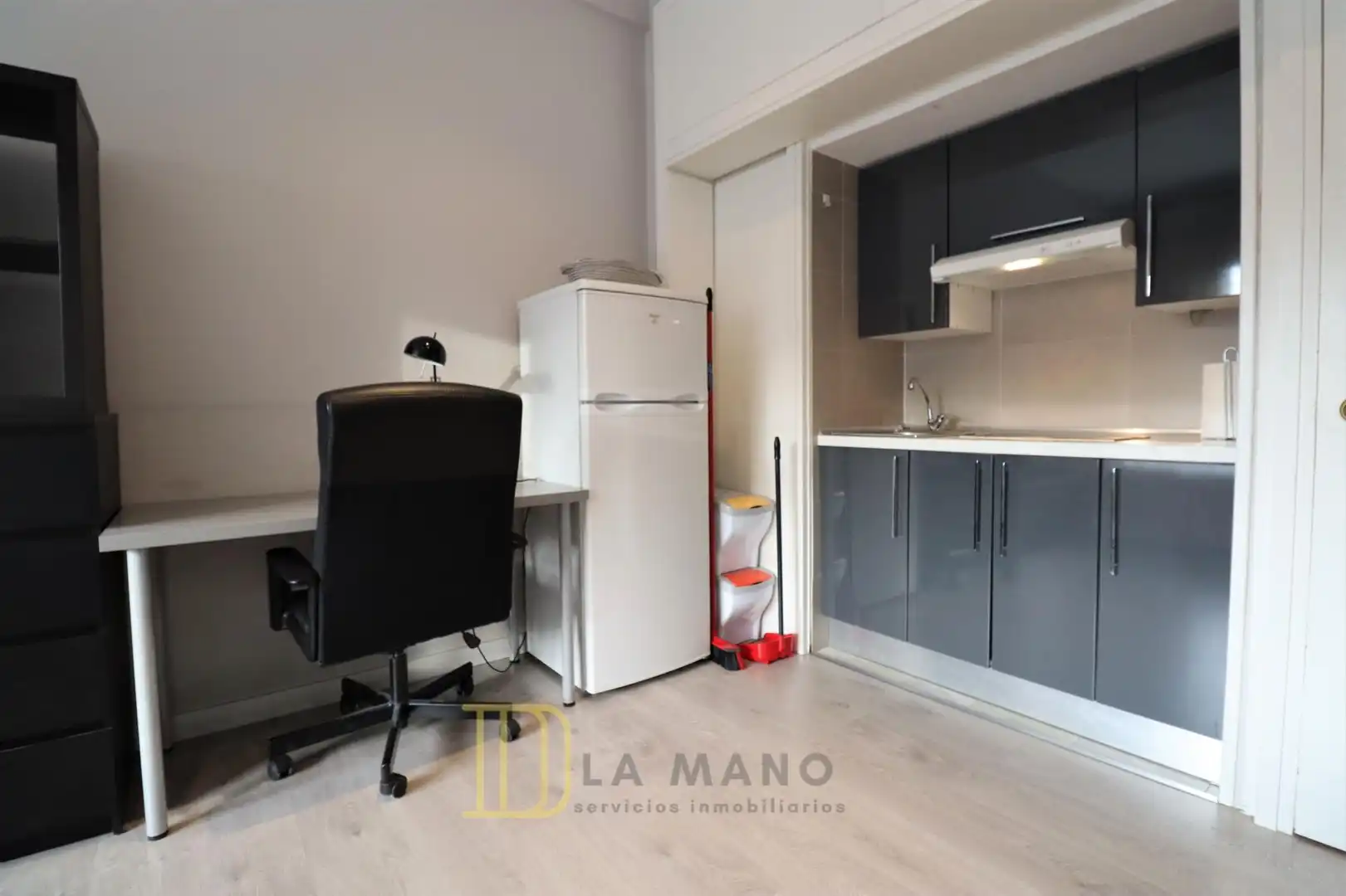 Wohnung zur Miete in  Madrid Capital mit Klimaanlage, Heizung und Möbliert
