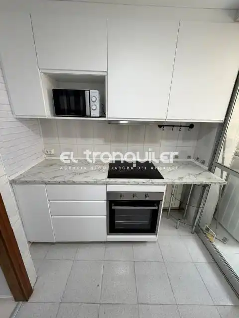 Cocina de Piso de alquiler en Móstoles con Aire acondicionado, Trastero y Amueblado