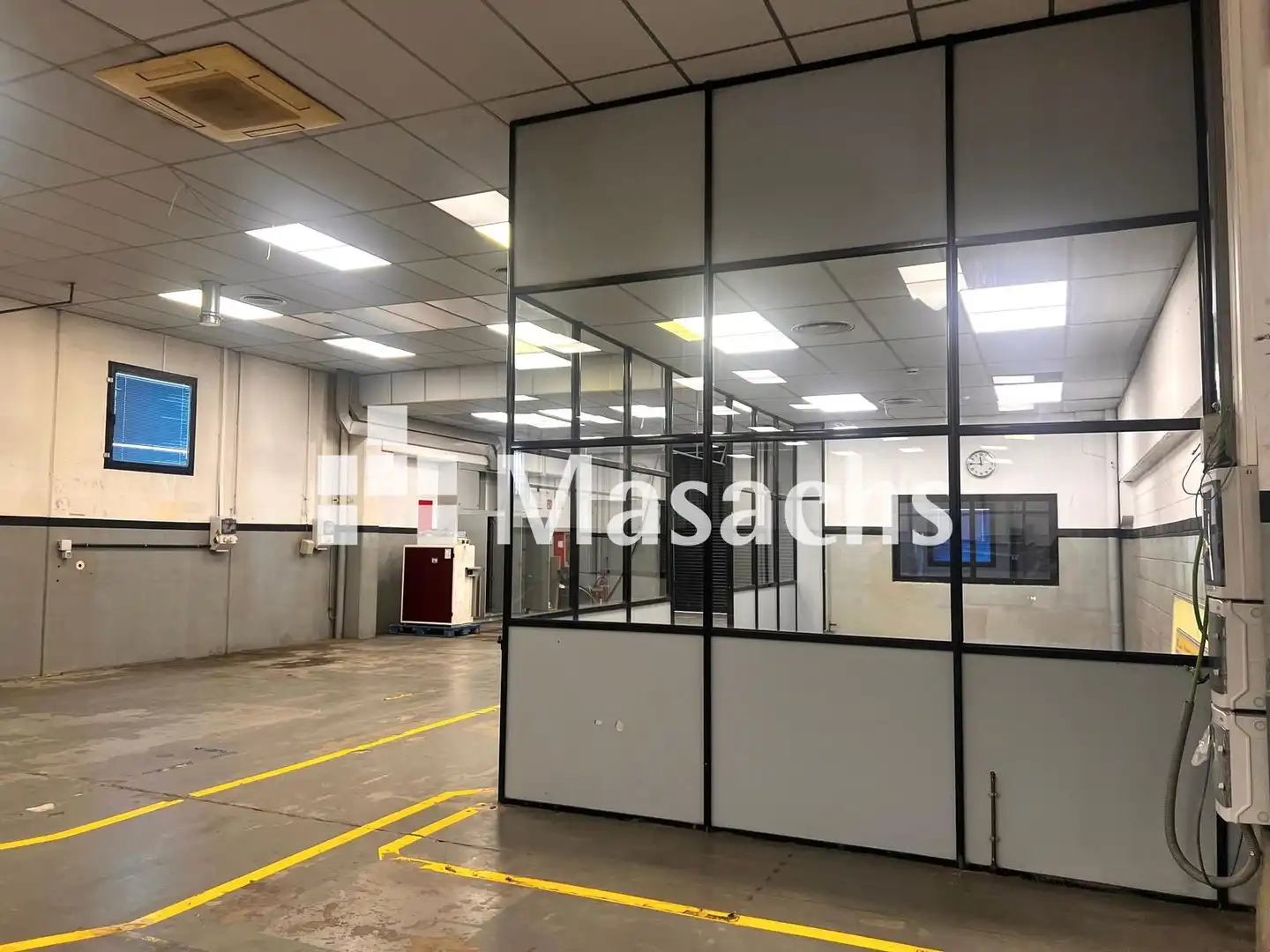 Nave industrial en venta en Rubí