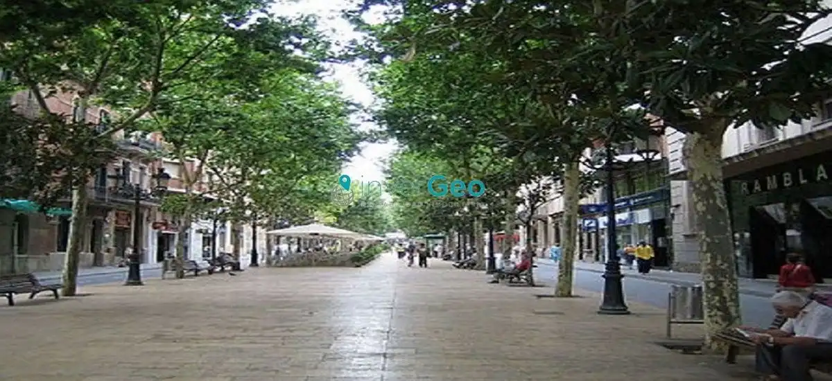 Außenansicht von Gebäude zum Verkauf in L'Hospitalet de Llobregat