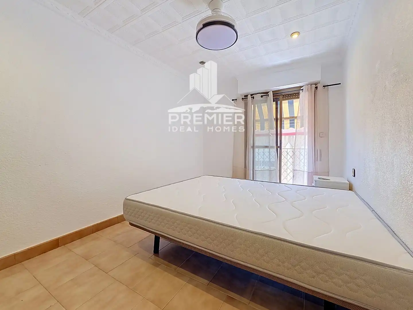 Bedroom of Flat for rent in Petrer  with Terrace and Furnished