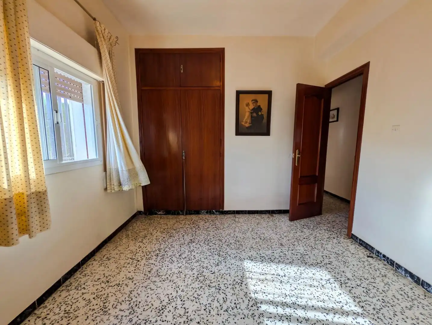Detached house with pool for sale in Sanlúcar la Mayor, imagen 12