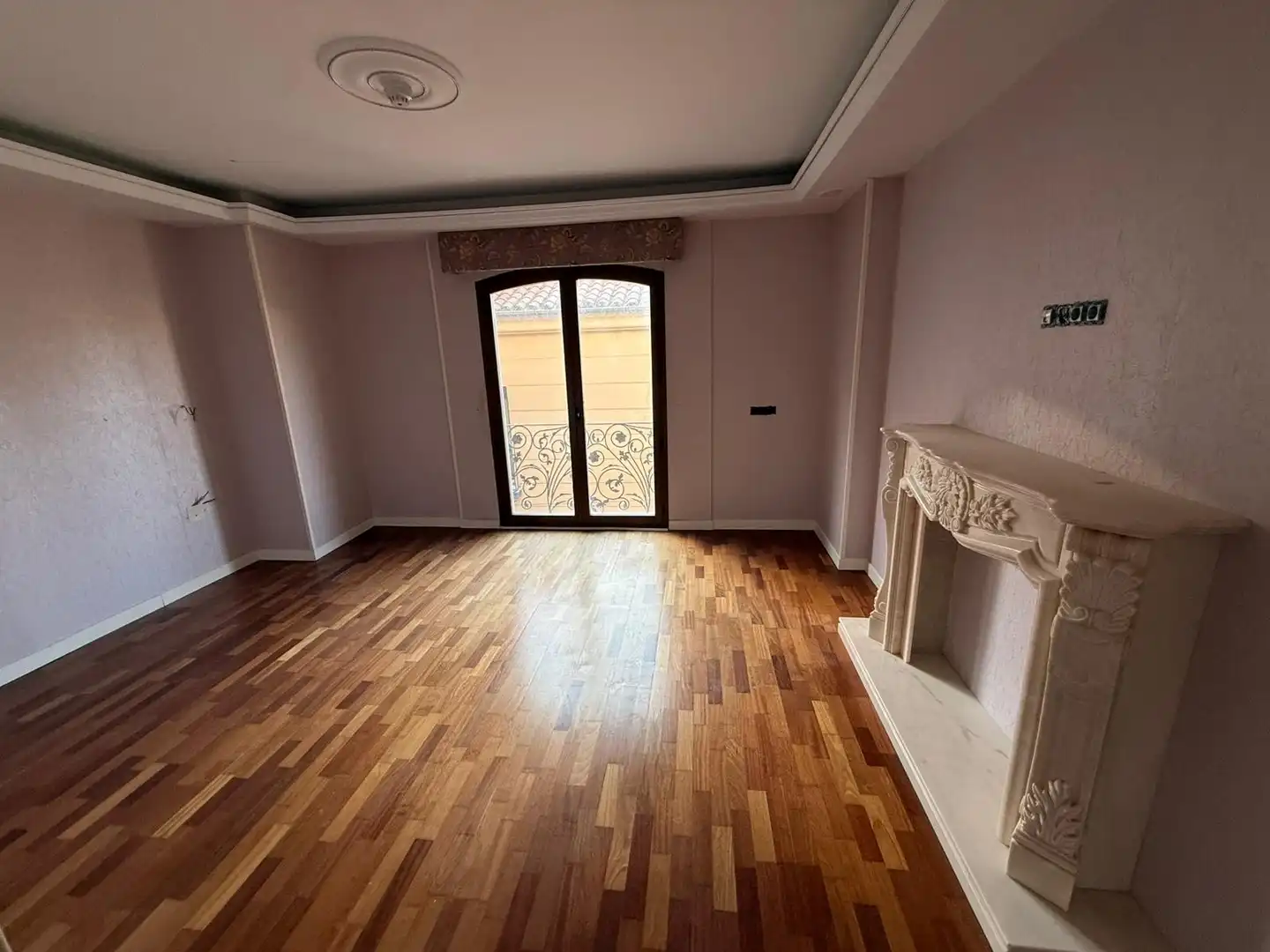 Sala de estar de Edificio en venta en Ávila