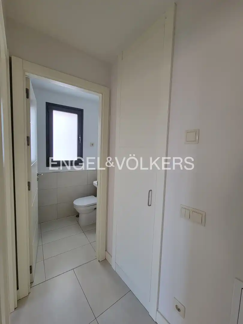 Piso en venta en Madrid con Calefacción y Piscina