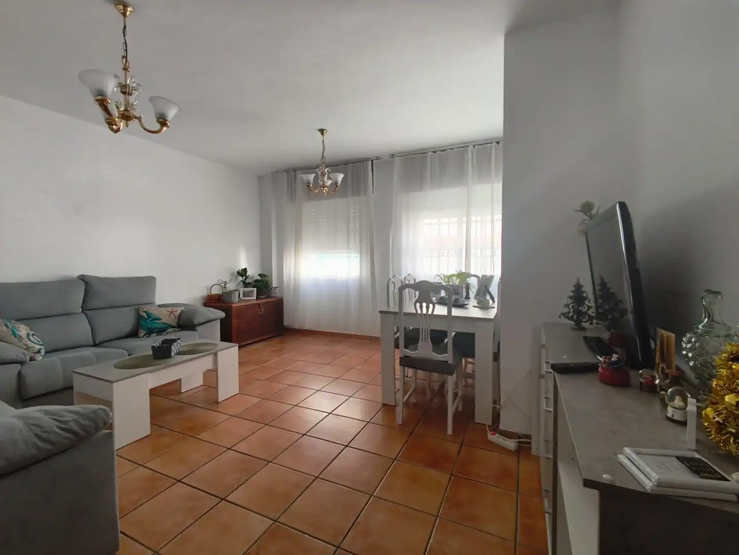 Sala d'estar de Pis en venda en Los Barrios