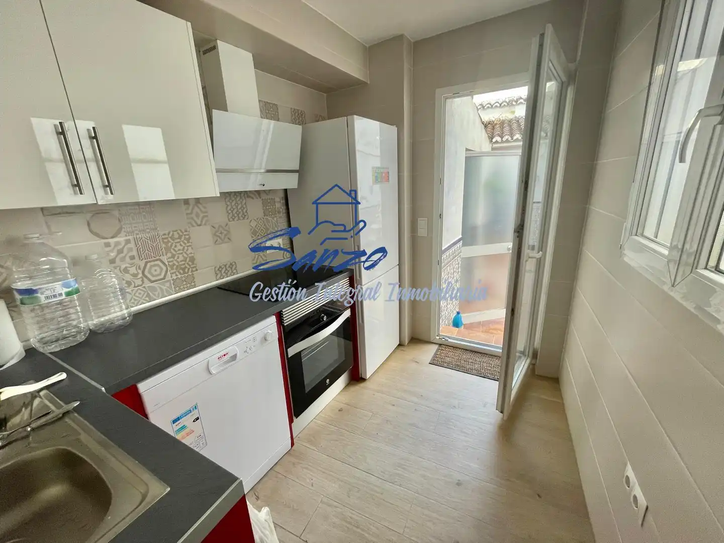 Casa amb piscina en venda a Centro, imagen 8