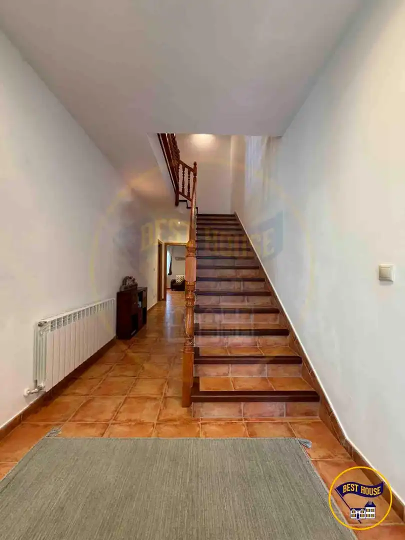 Casa adosada en venda en Chillarón de Cuenca amb Calefacció, Jardí privat i Terrassa