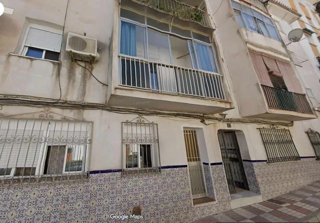 Vista exterior de Piso en venta en Coín