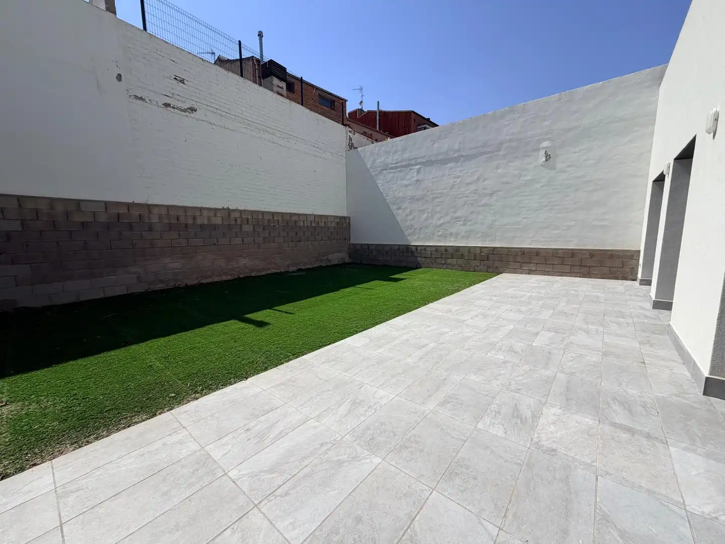 Terrassa de Local de lloguer en Igualada amb Calefacció, Terrassa i Domòtica