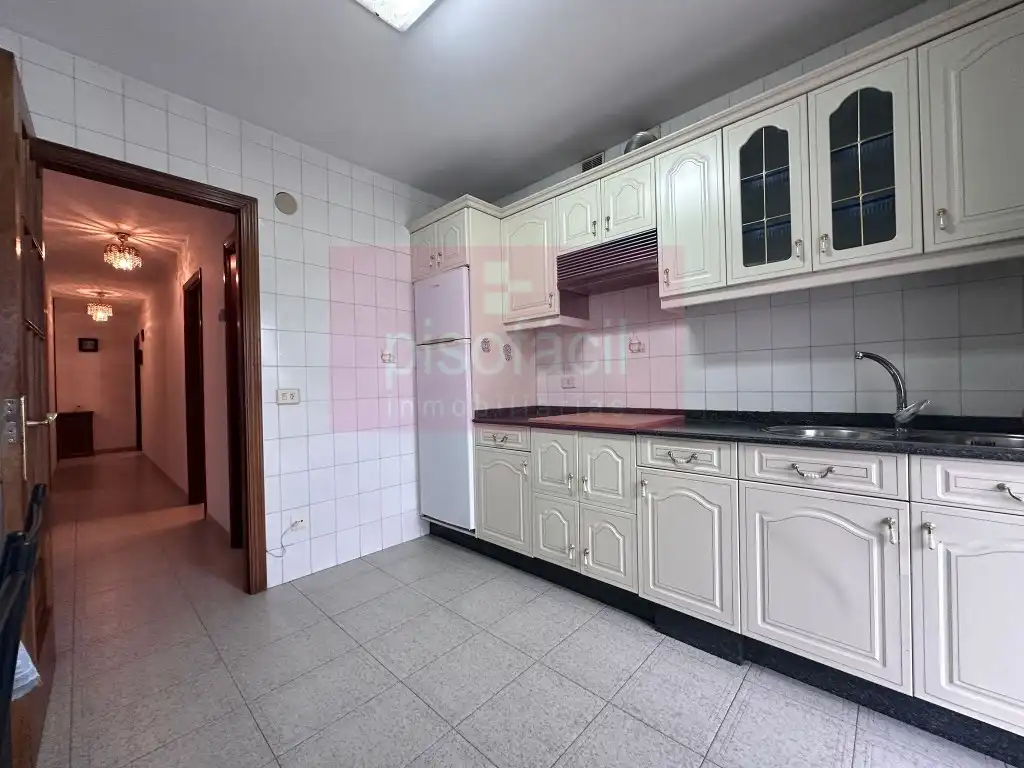 Cocina de Piso en venta en Lugo