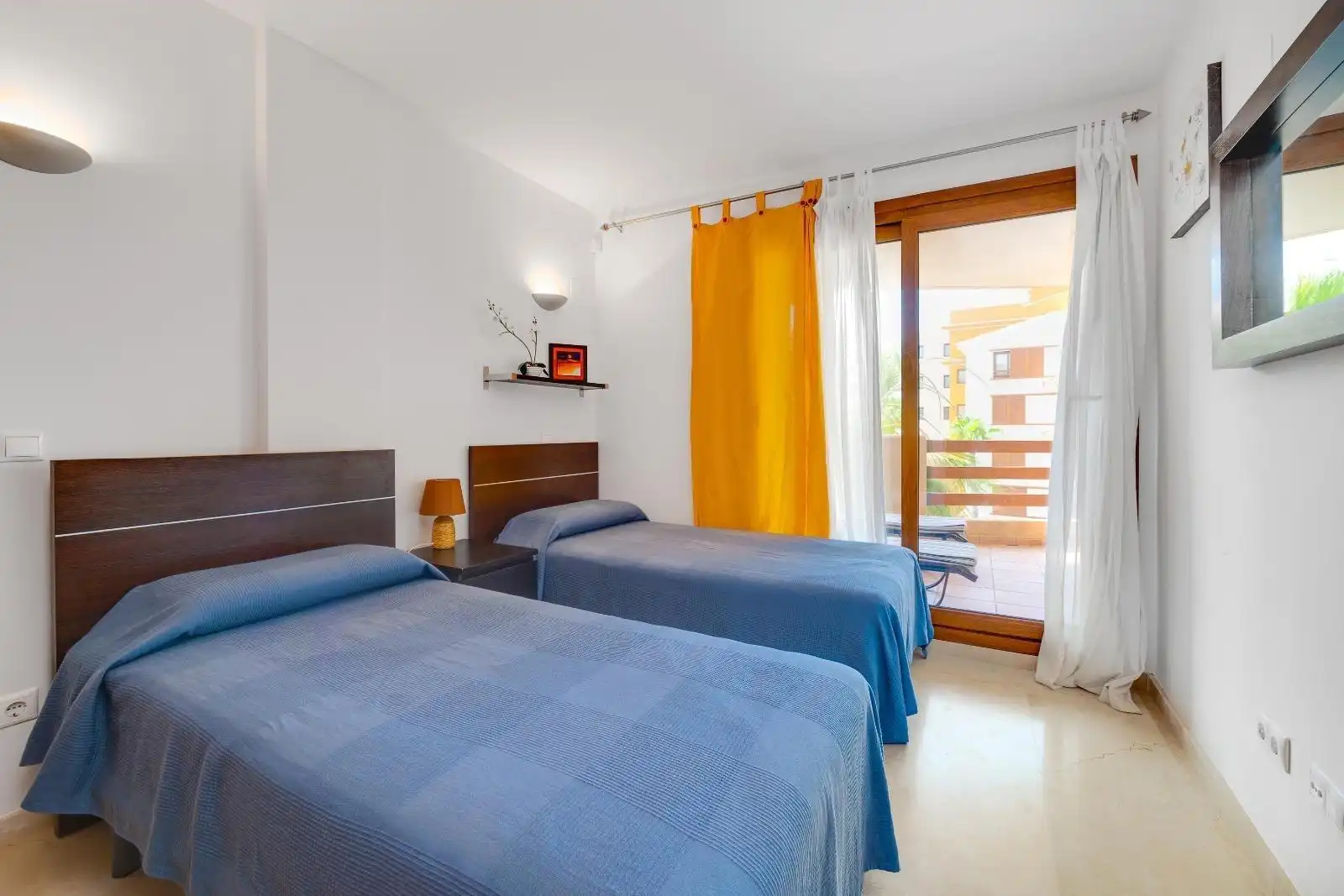Apartments for sale in Calle C. Mar de Fondo, 2, Punta Prima