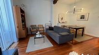 Living room of Flat for sale in Bilbao   with Heating, Furnished and Balcony