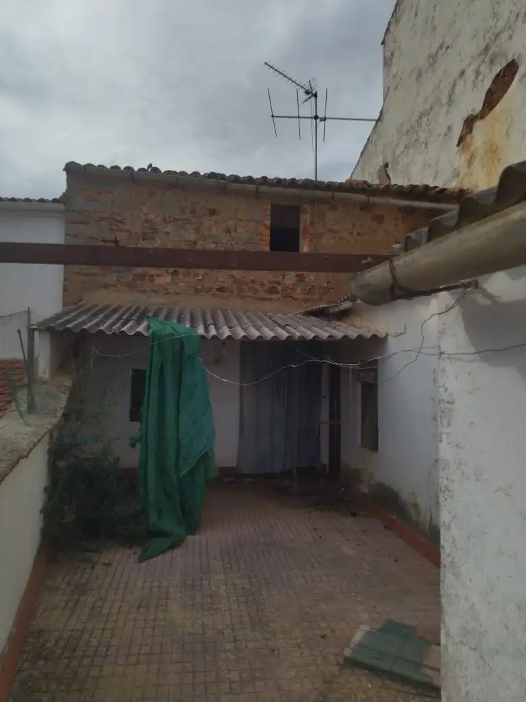 Vista exterior de Finca rústica en venda en Benquerencia de la Serena amb Terrassa i Traster