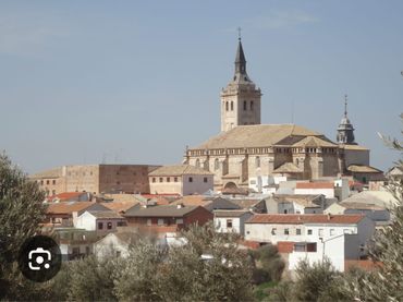 House for sale in Yepes