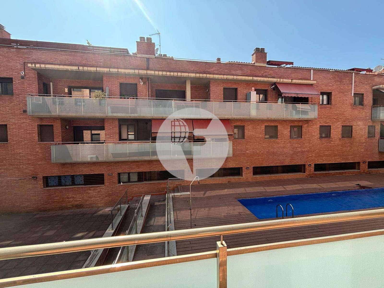 Vista exterior de Dúplex en venda en Granollers amb Terrassa, Traster i Piscina
