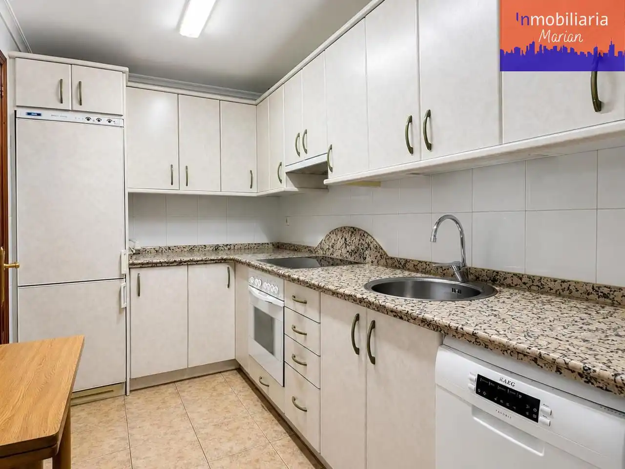 Küche von Wohnung zum Verkauf in Aranda de Duero mit Heizung, Terrasse und Möbliert