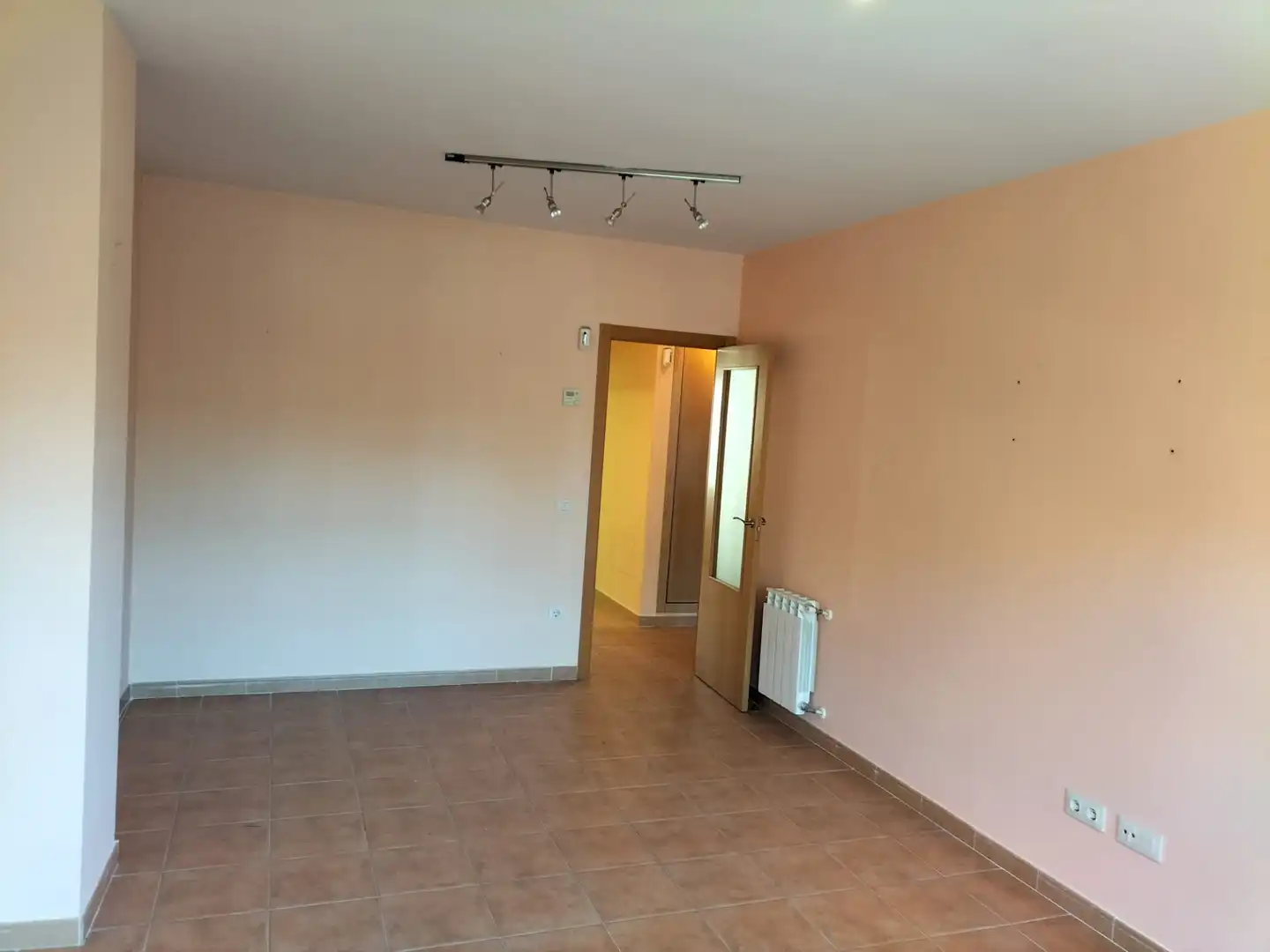 Planta baixa en venda en Navalagamella amb Terrassa i Traster