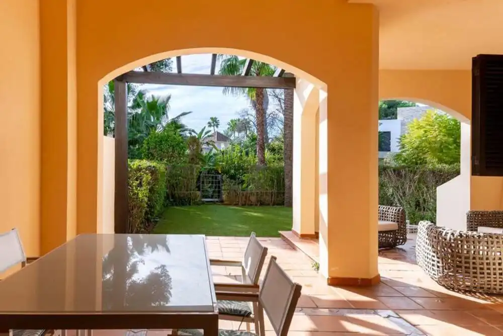 Terrassa de Planta baixa en venda en Marbella amb Aire condicionat, Terrassa i Piscina