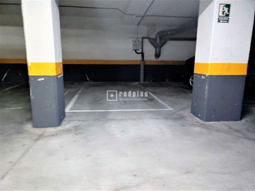 Individual amb ascensor en venda a Carabanchel