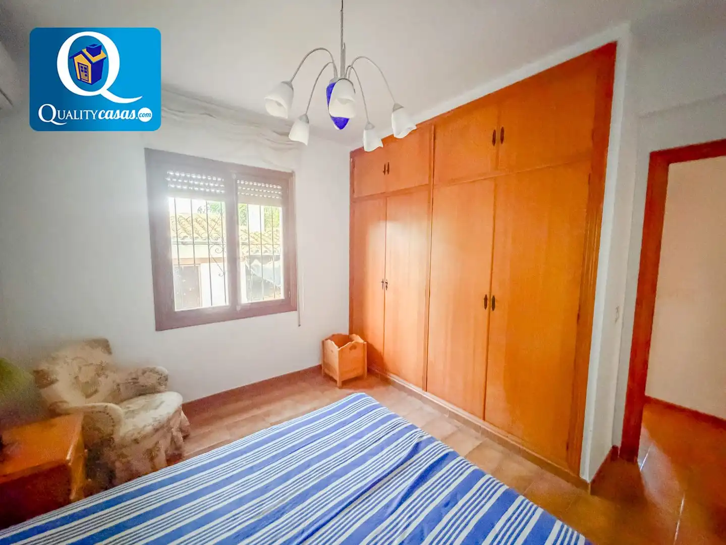 Dormitori de Casa o xalet en venda en Partidas de Alicante