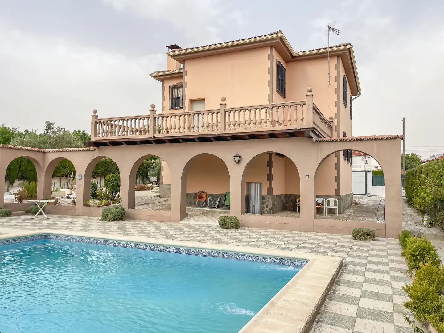 Piscina de Casa o xalet en venda en Villa de Otura amb Jardí privat, Terrassa i Piscina