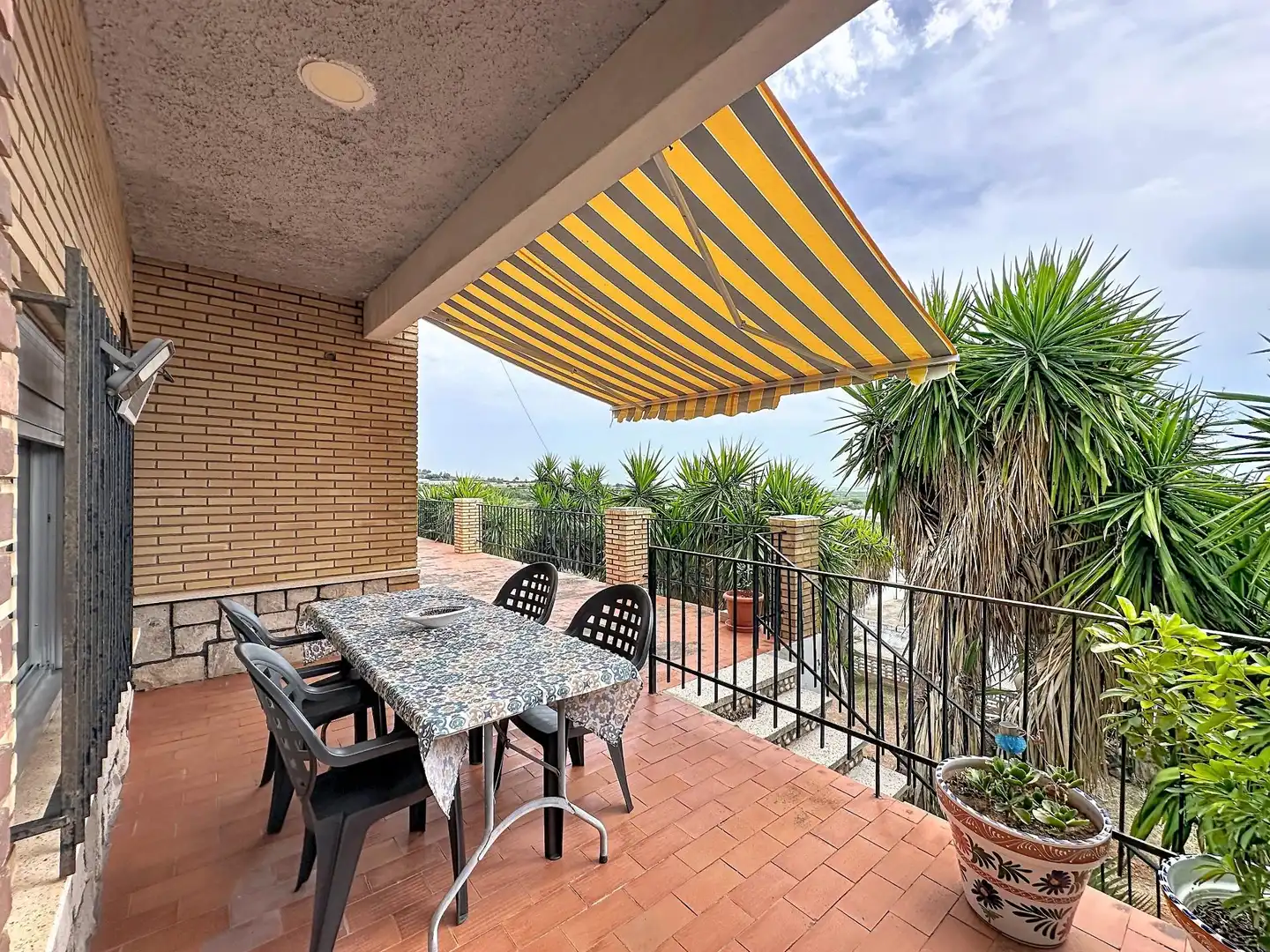 Terrassa de Casa o xalet en venda en Alginet amb Terrassa