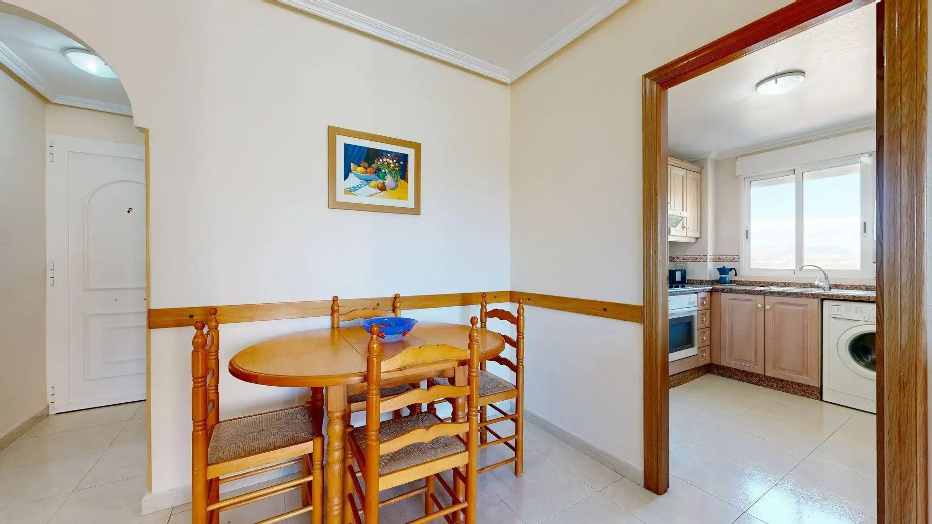 Menjador de Apartament en venda en Elche / Elx amb Aire condicionat, Terrassa i Moblat