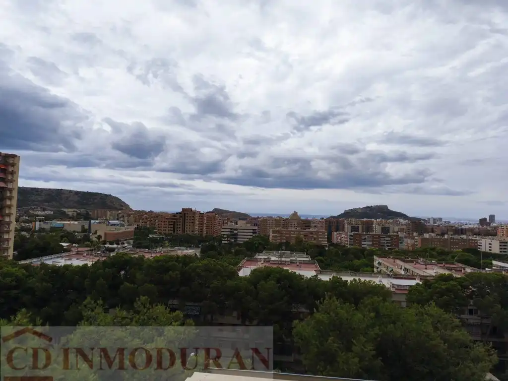 Außenansicht von Dachboden zum Verkauf in Alicante / Alacant
