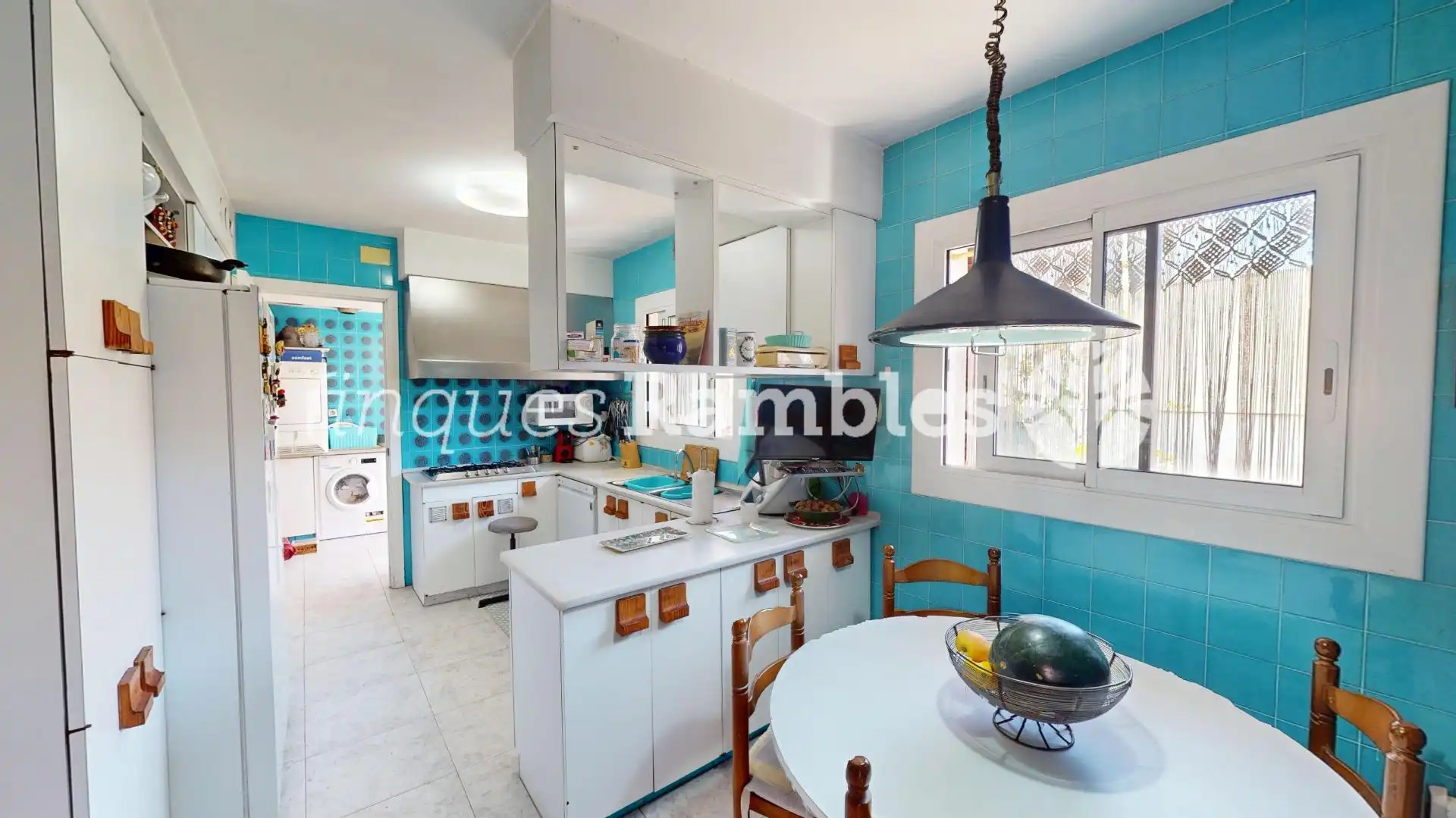 Cuina de Casa o xalet en venda en El Poble Sec