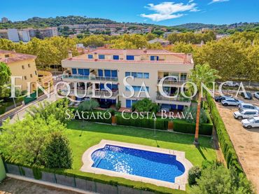 Mini appartamento con piscina in vendita a Avinguda Vall d´Aro