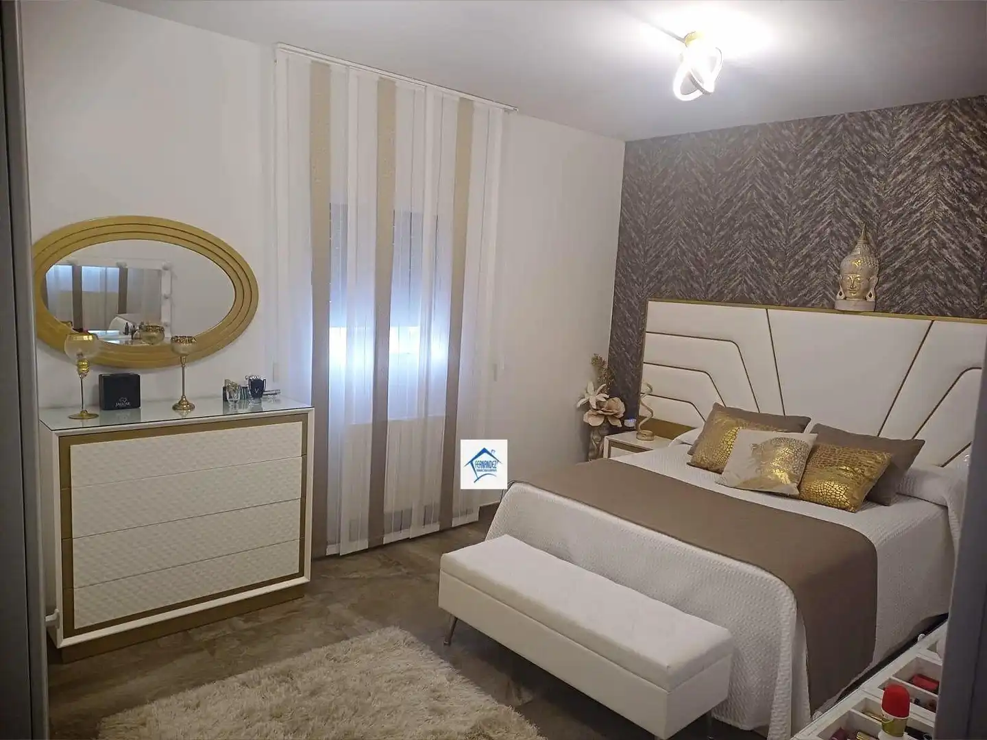 Habitación de Casa o chalet en venta en Cáceres con Aire acondicionado, Piscina y Amueblado