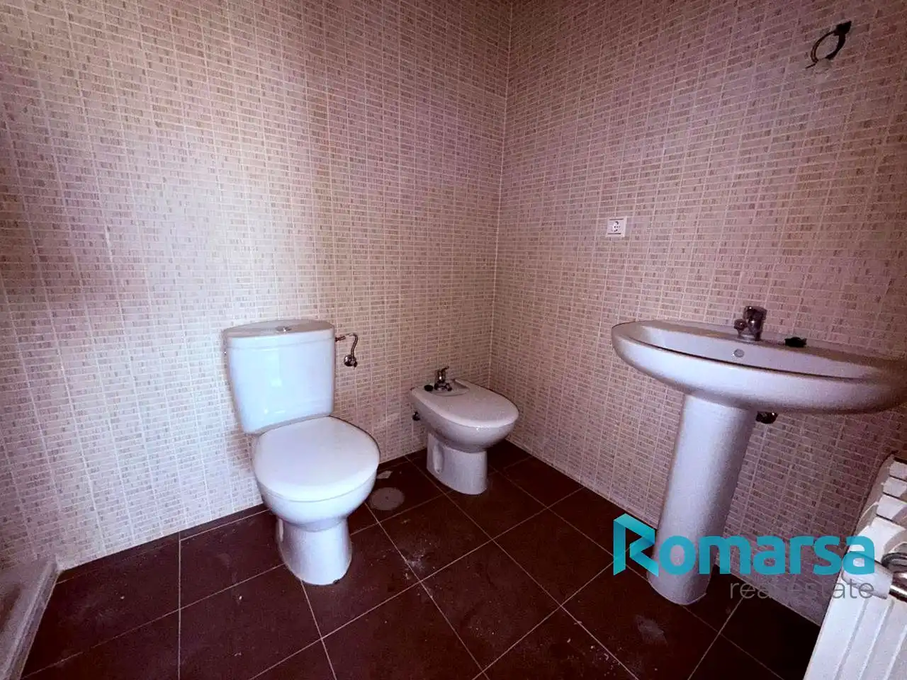 Baño de Piso en venta en Ávila con Calefacción, Parquet y Trastero