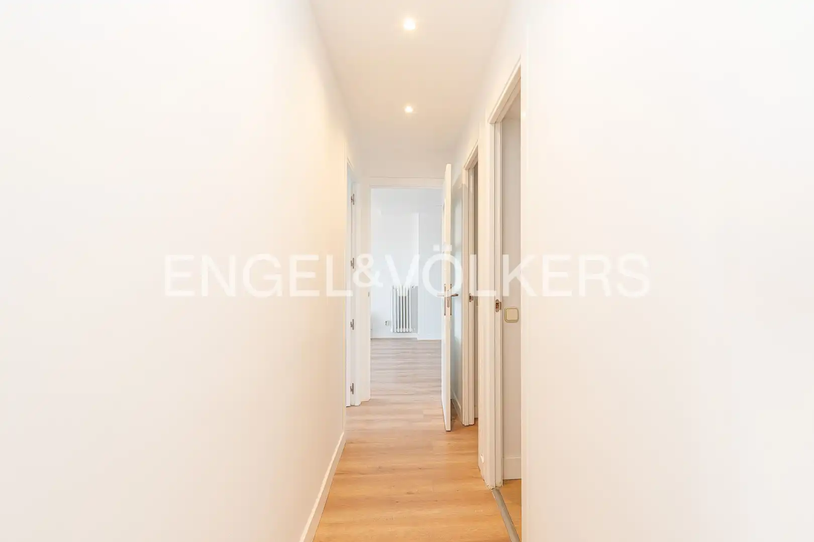 Flat for rent in Madrid  with Air Conditioner, Heating and Terrace