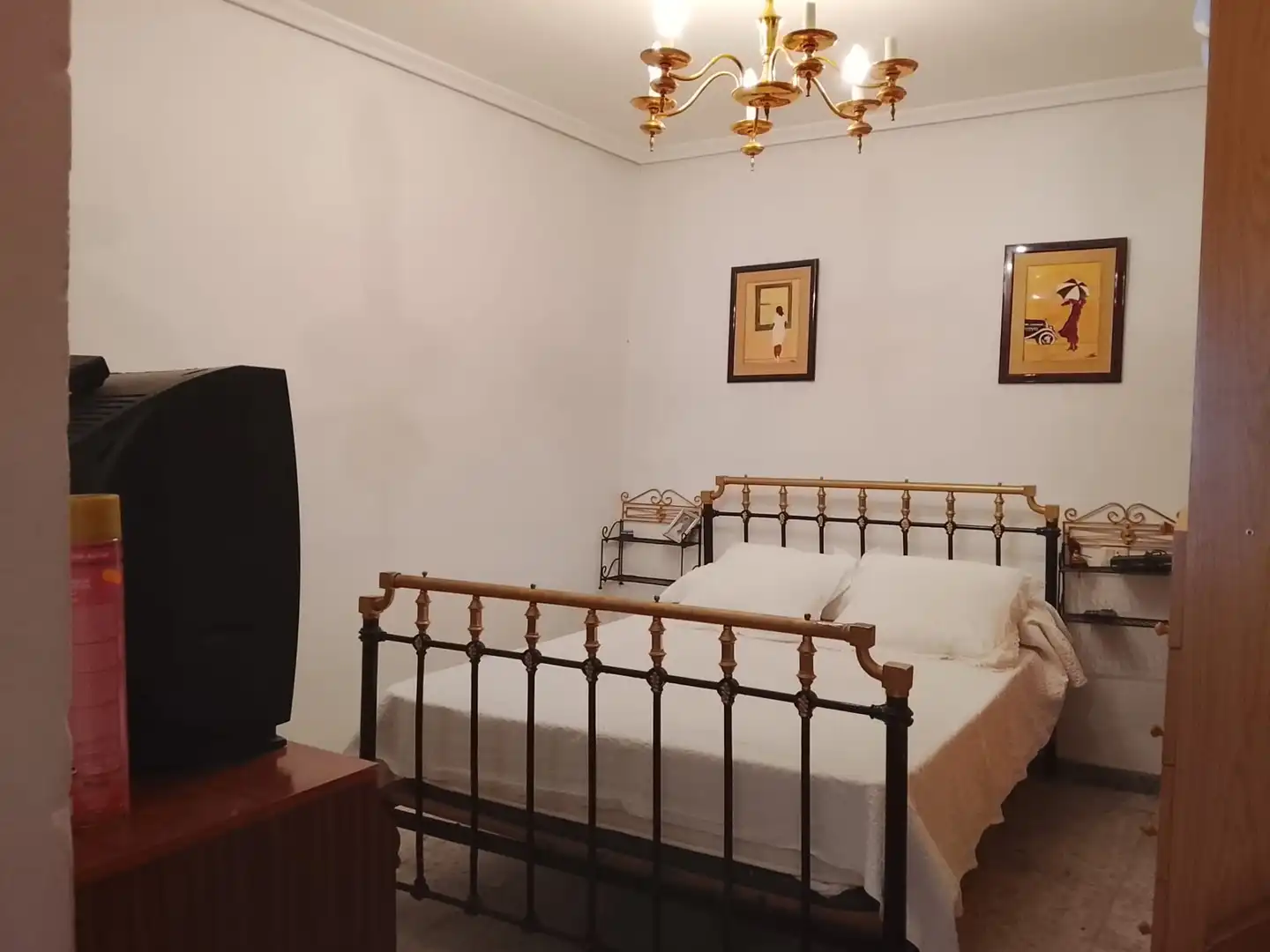 Habitación de Casa o chalet en venta en Buenache de Alarcón con Trastero, Amueblado y TV