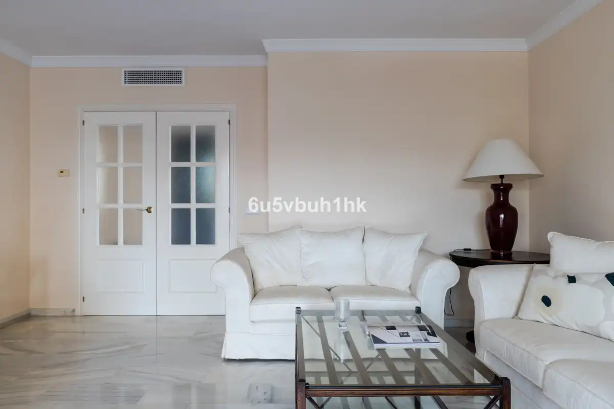Apartament amb piscina en venda a Avenida Conde Rudi, imagen 8