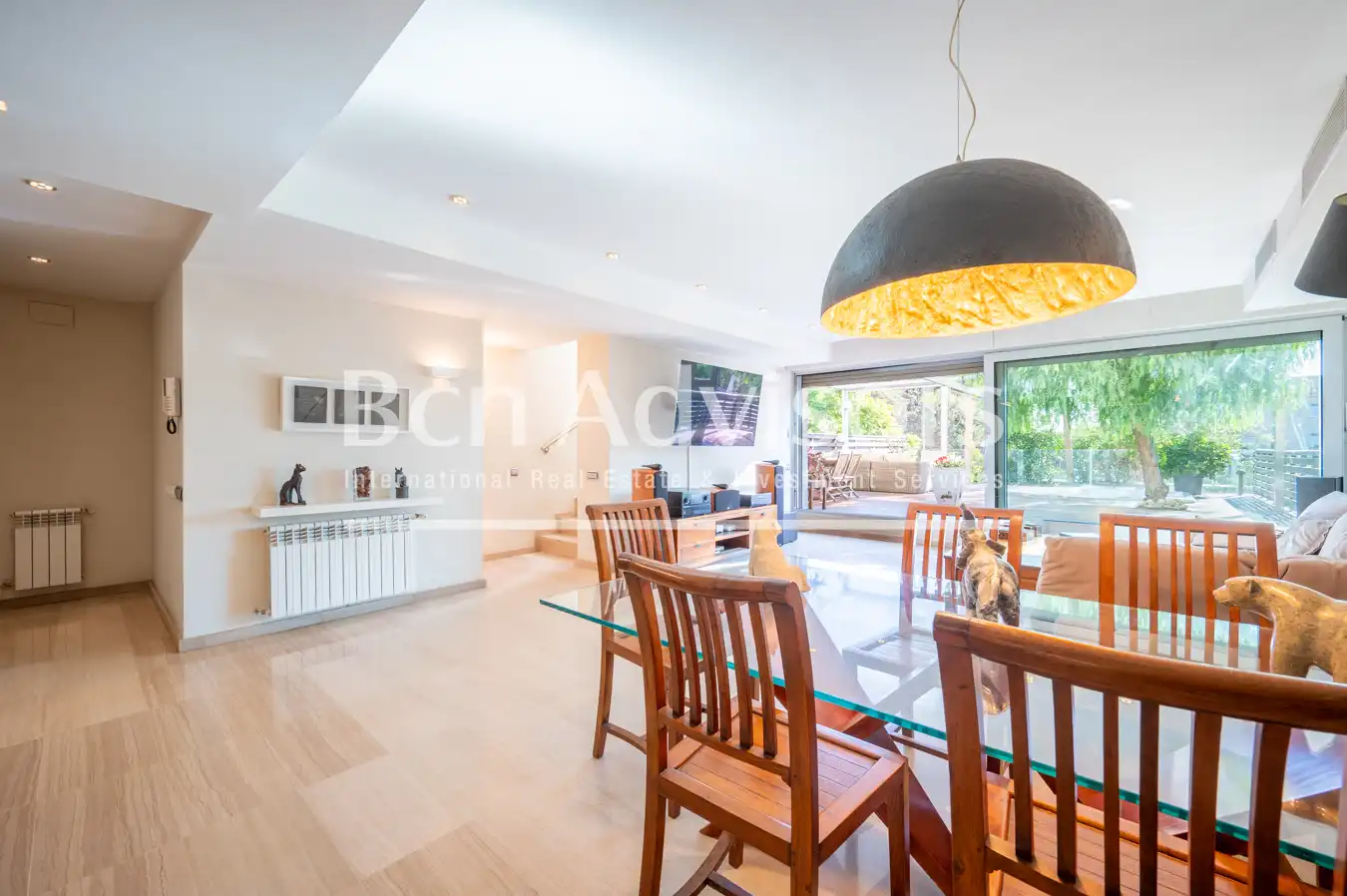 Vista exterior de Casa o chalet en venta en Barcelona con Aire acondicionado, Calefacción y Jardín privado