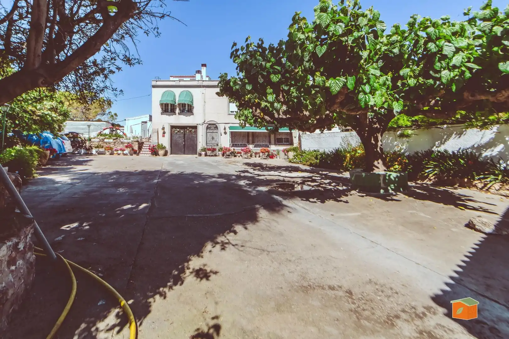 Vista exterior de Finca rústica en venda en Tortosa amb Aire condicionat i Jardí privat