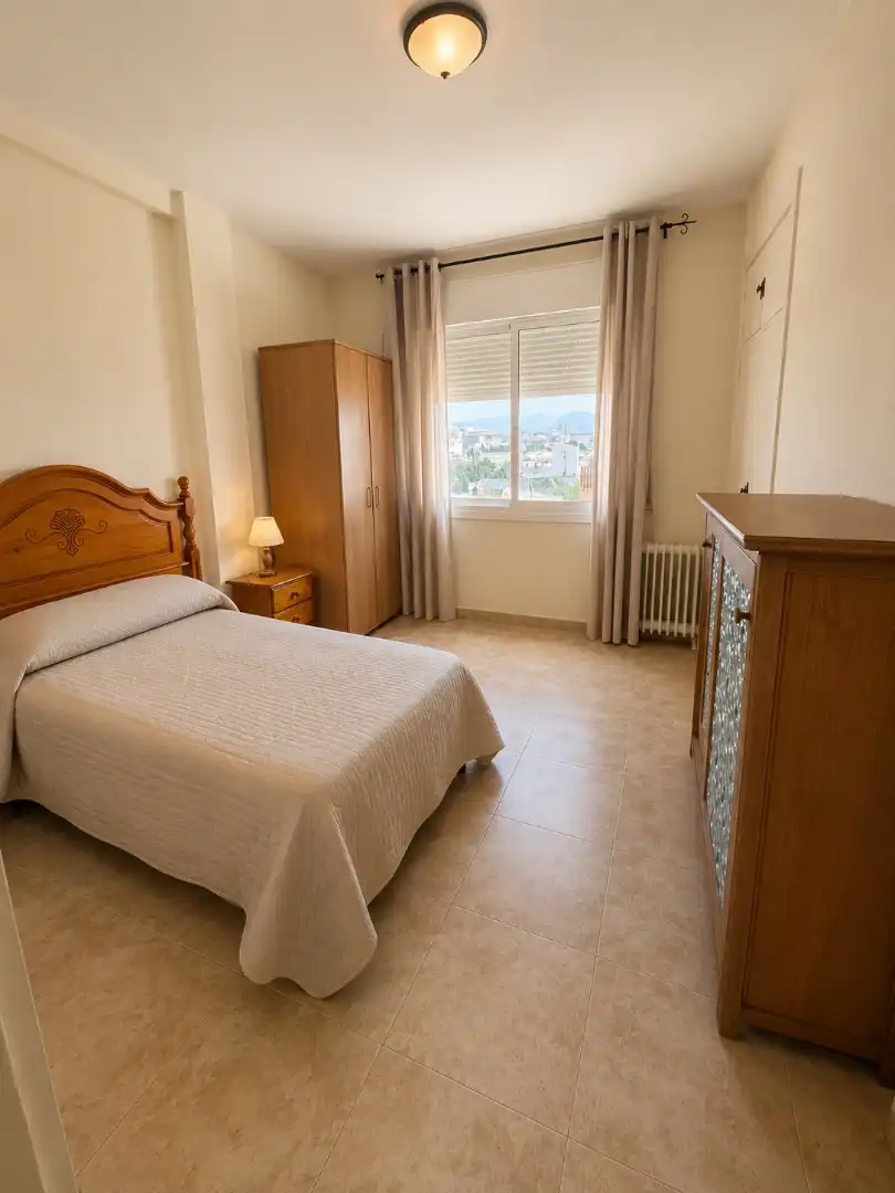 Dormitori de Apartament en venda en Fuengirola amb Aire condicionat, Forn i Rentadora