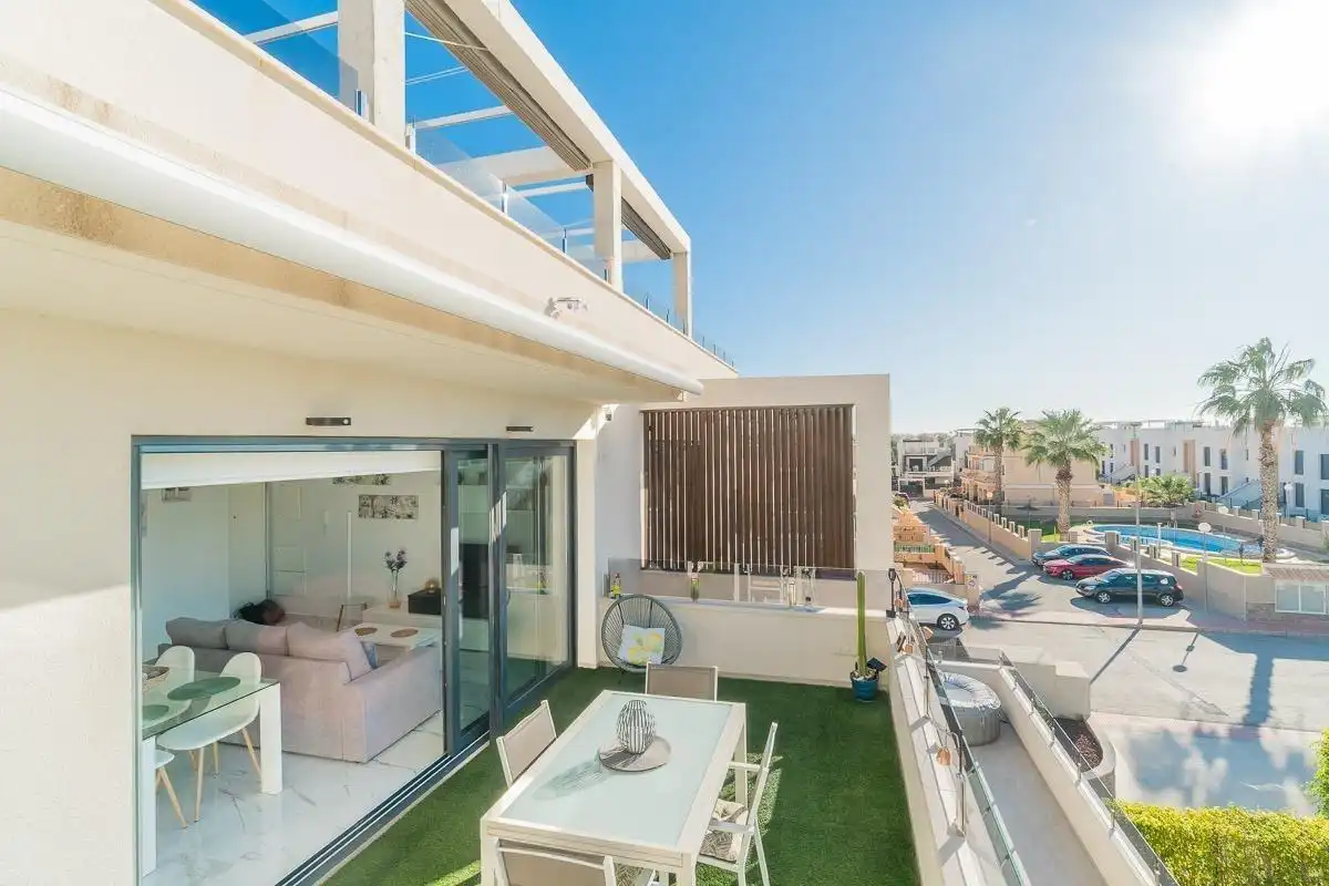 Terraza de Apartamento en venta en Orihuela