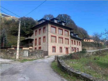 Hotel en venda a HERRERIAS
