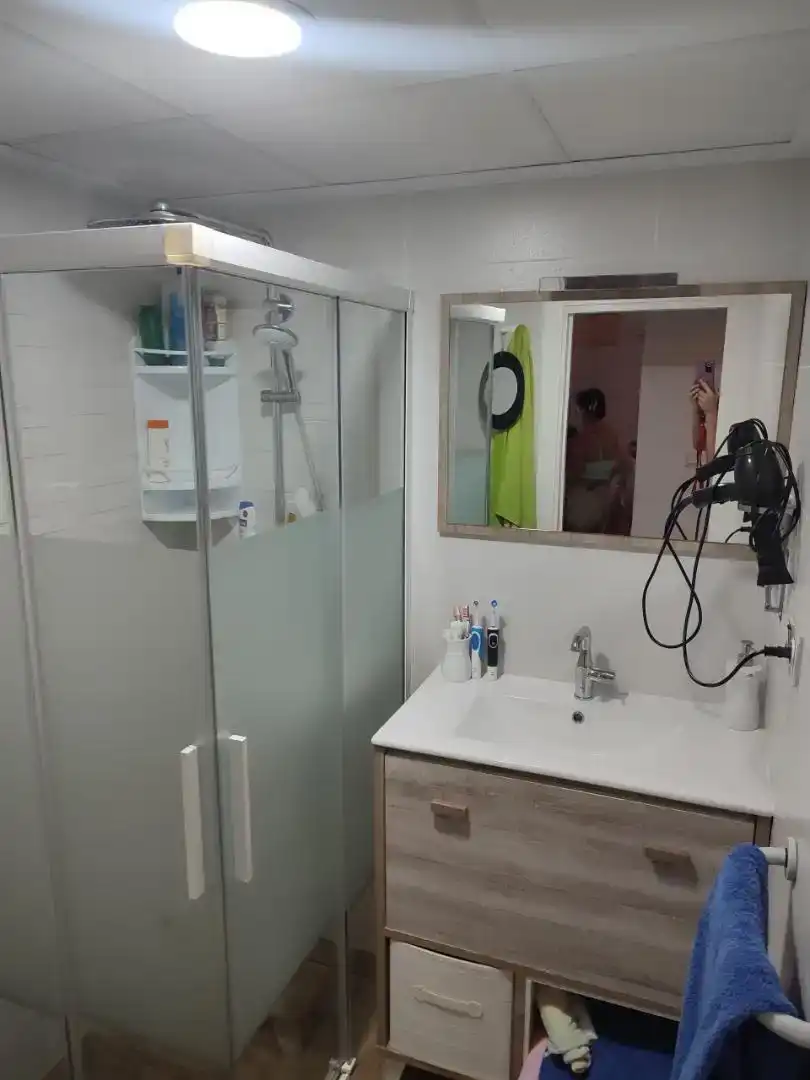 Badezimmer von Erdgeschoss zur Miete in Pilar de la Horadada mit Klimaanlage