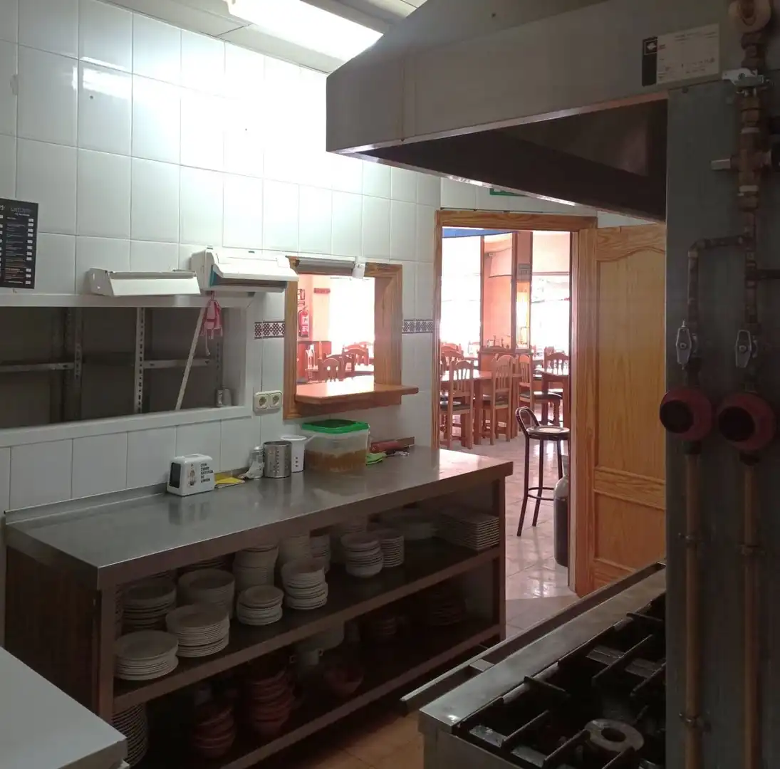 Local en venta en Cuevas del Campo