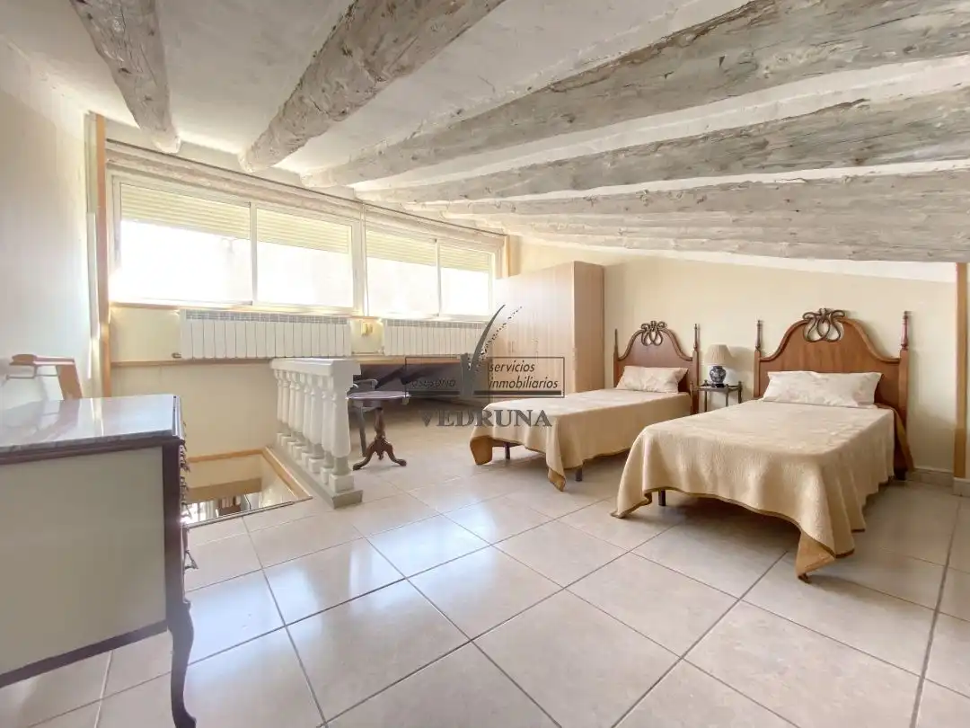 Maisonette mit Aufzug zur Miete in Calle de Héroes del Silencio, imagen 7
