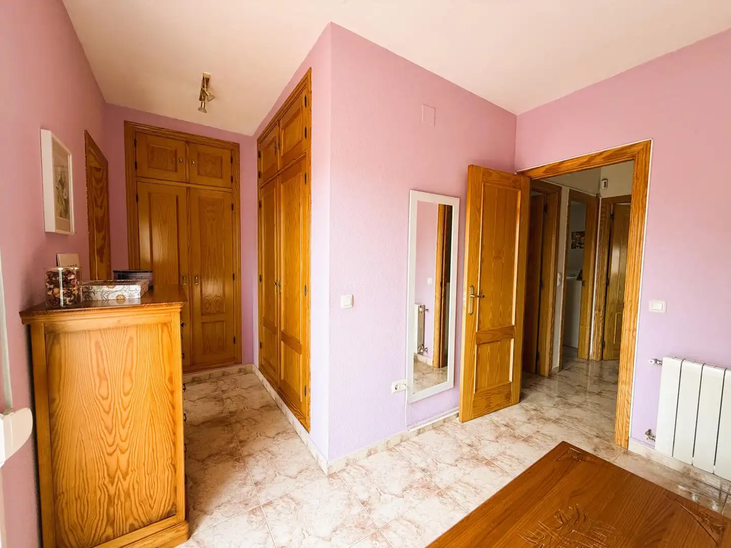 Casa adosada en venta en Loeches con Calefacción, Jardín privado y Terraza