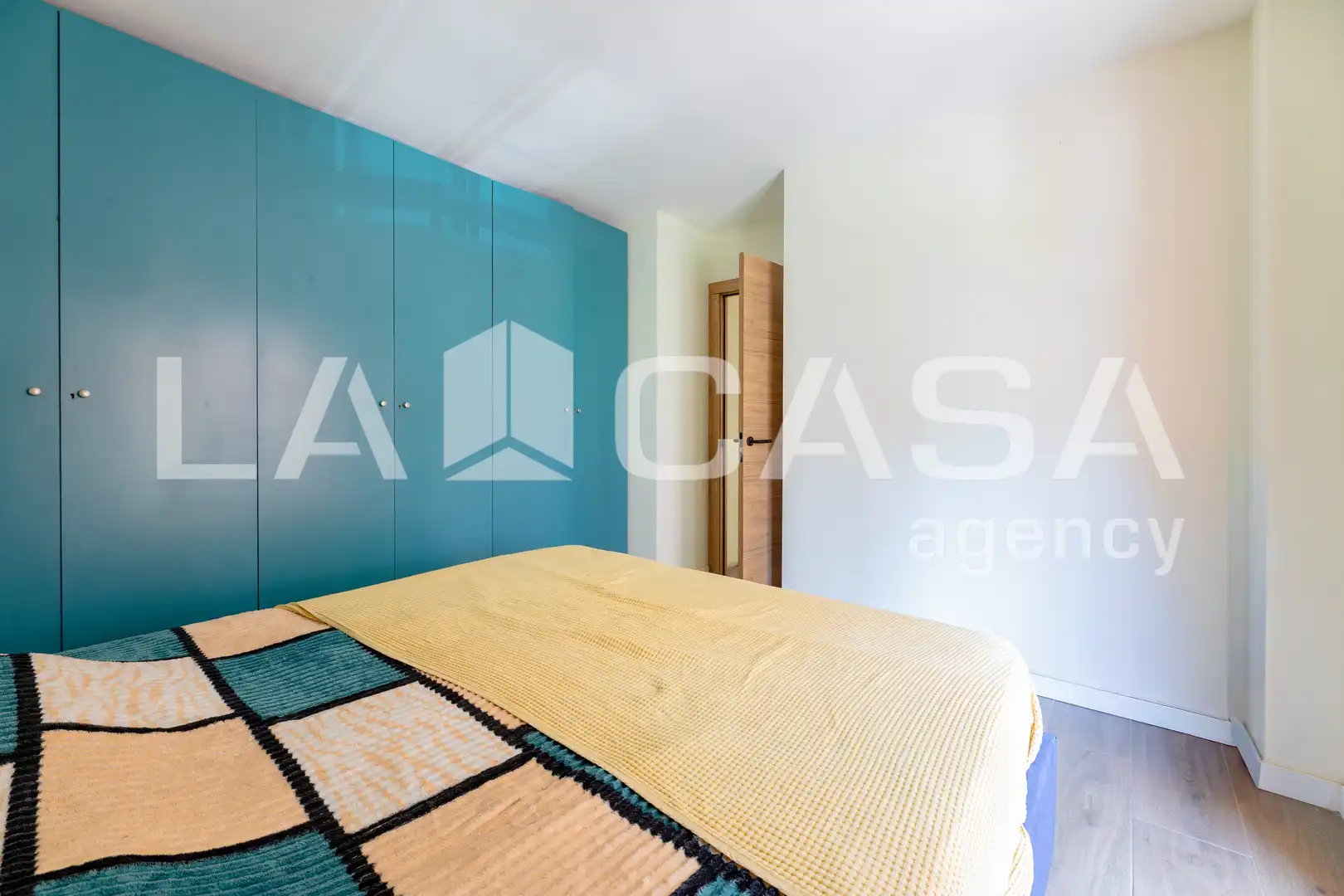 Bedroom of Flat for sale in Valencia  with Heating and Balcony