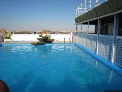 Swimming pool of Flat to rent in  Madrid Capital  with Air Conditioner, Swimming Pool and Balcony