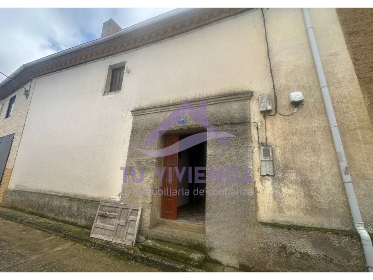 Vista exterior de Casa o xalet en venda en Morantinos amb Jardí privat