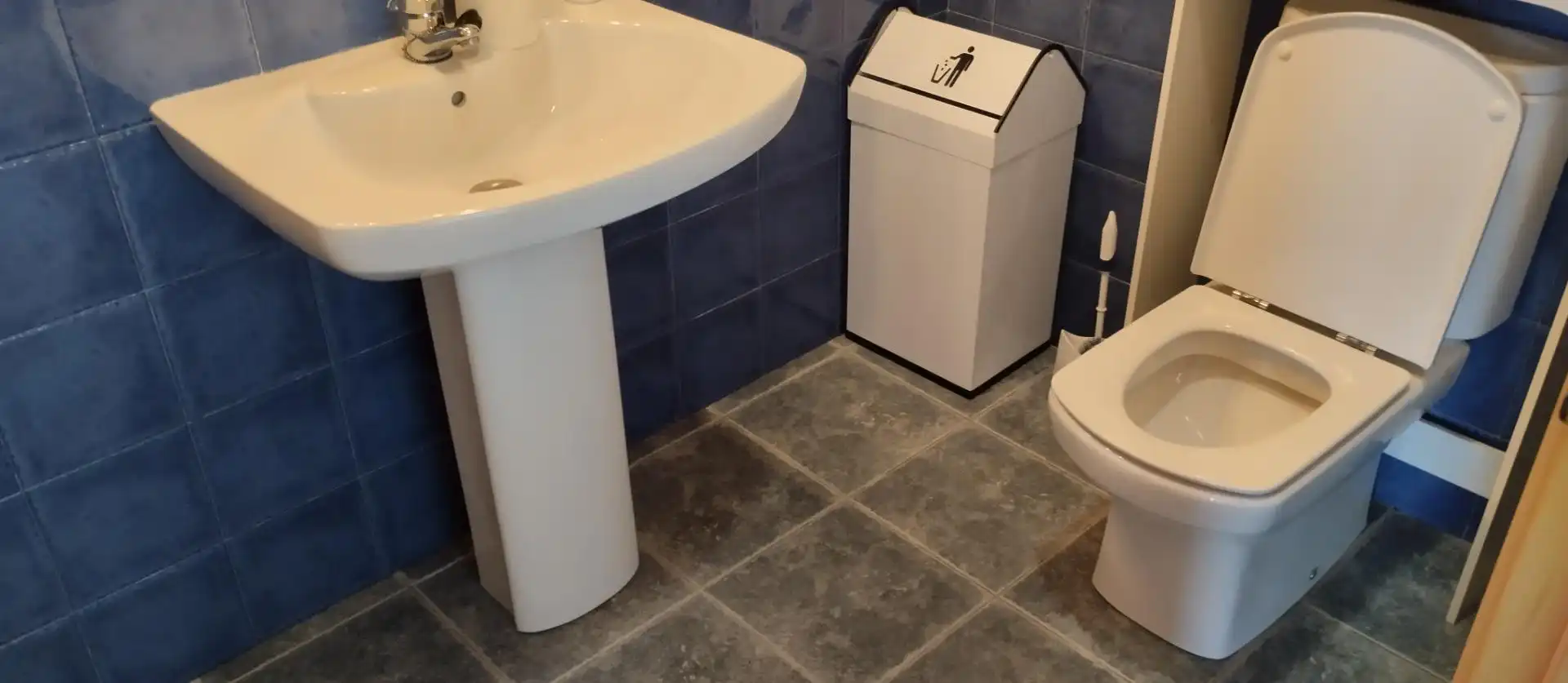 Baño de Oficina de alquiler en Pego