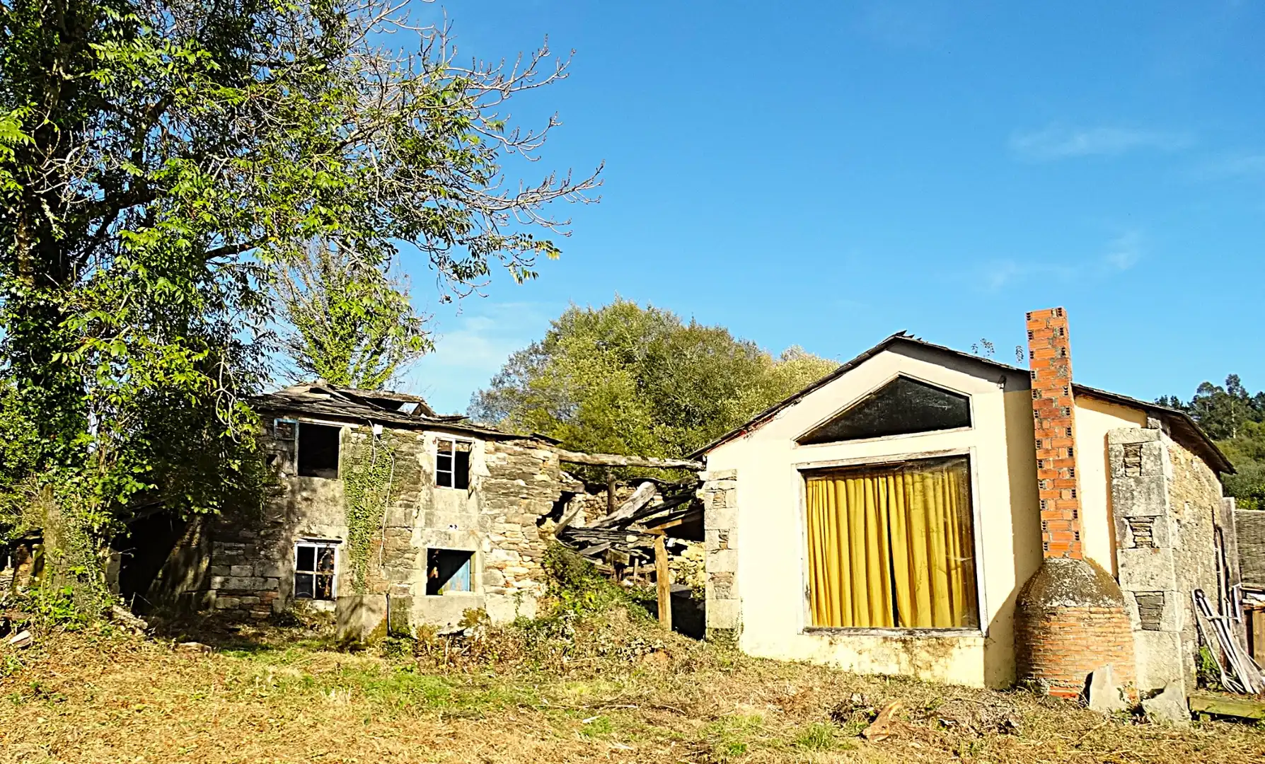 Außenansicht von Country house zum Verkauf in Vilalba mit Heizung
