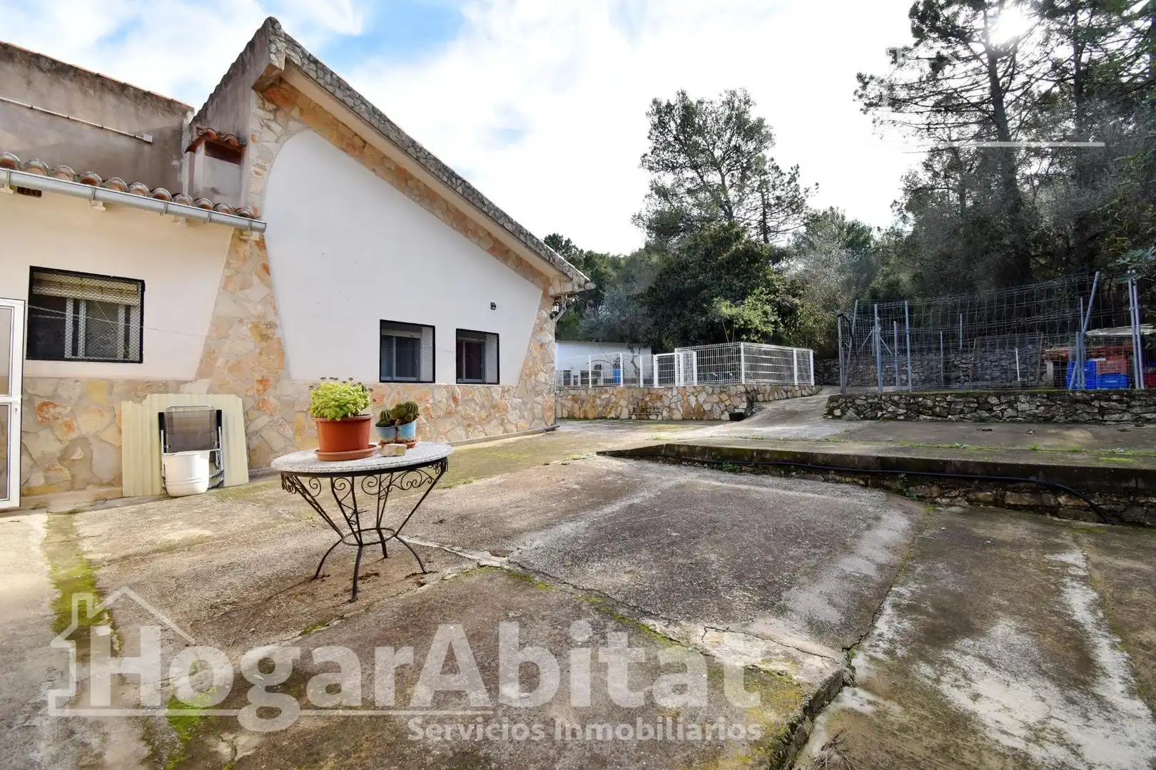Jardín de Casa o chalet en venta en Simat de la Valldigna con Aire acondicionado, Calefacción y Jardín privado